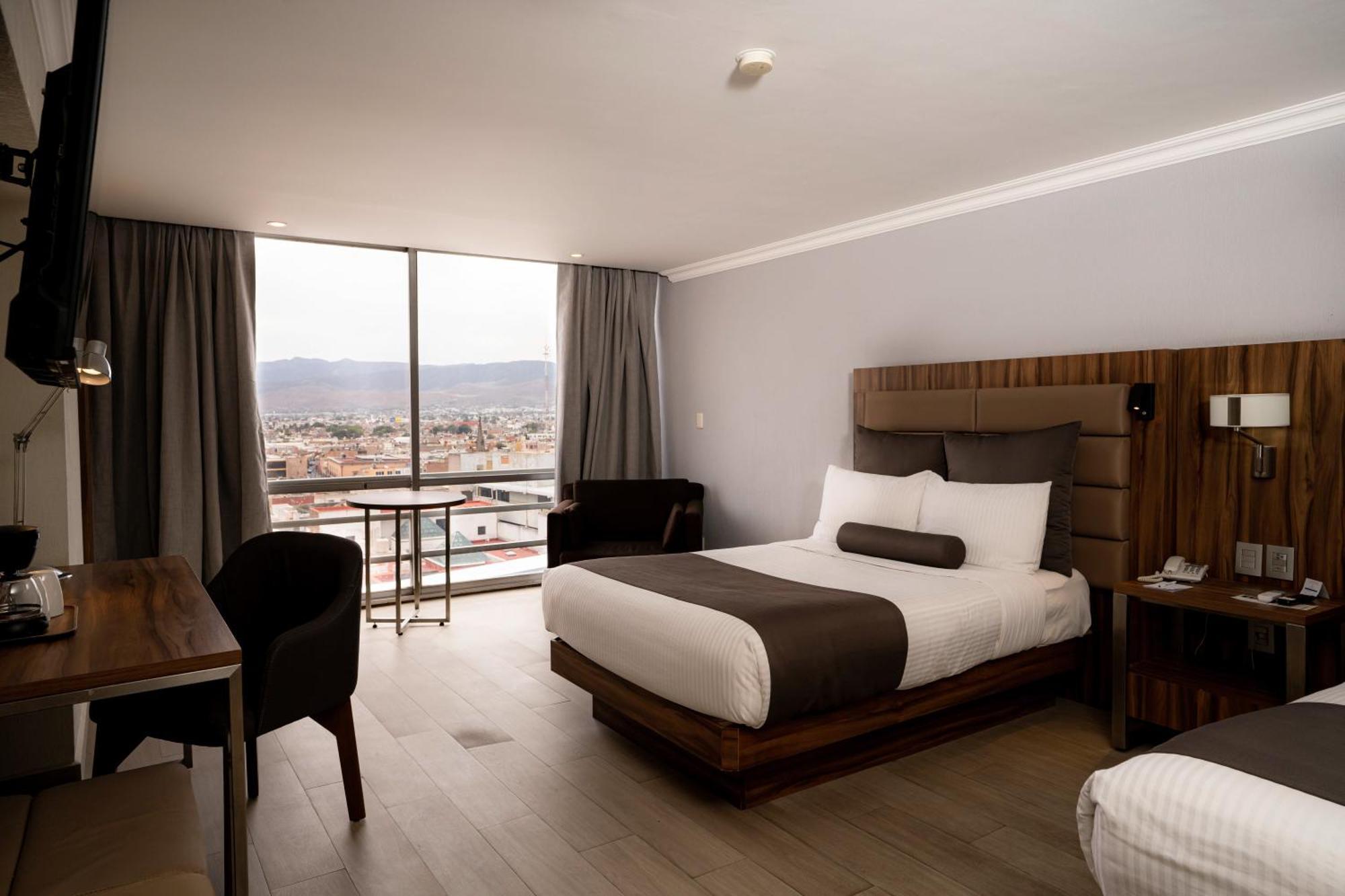 Panorama Hotel San Luis Potosi Bagian luar foto