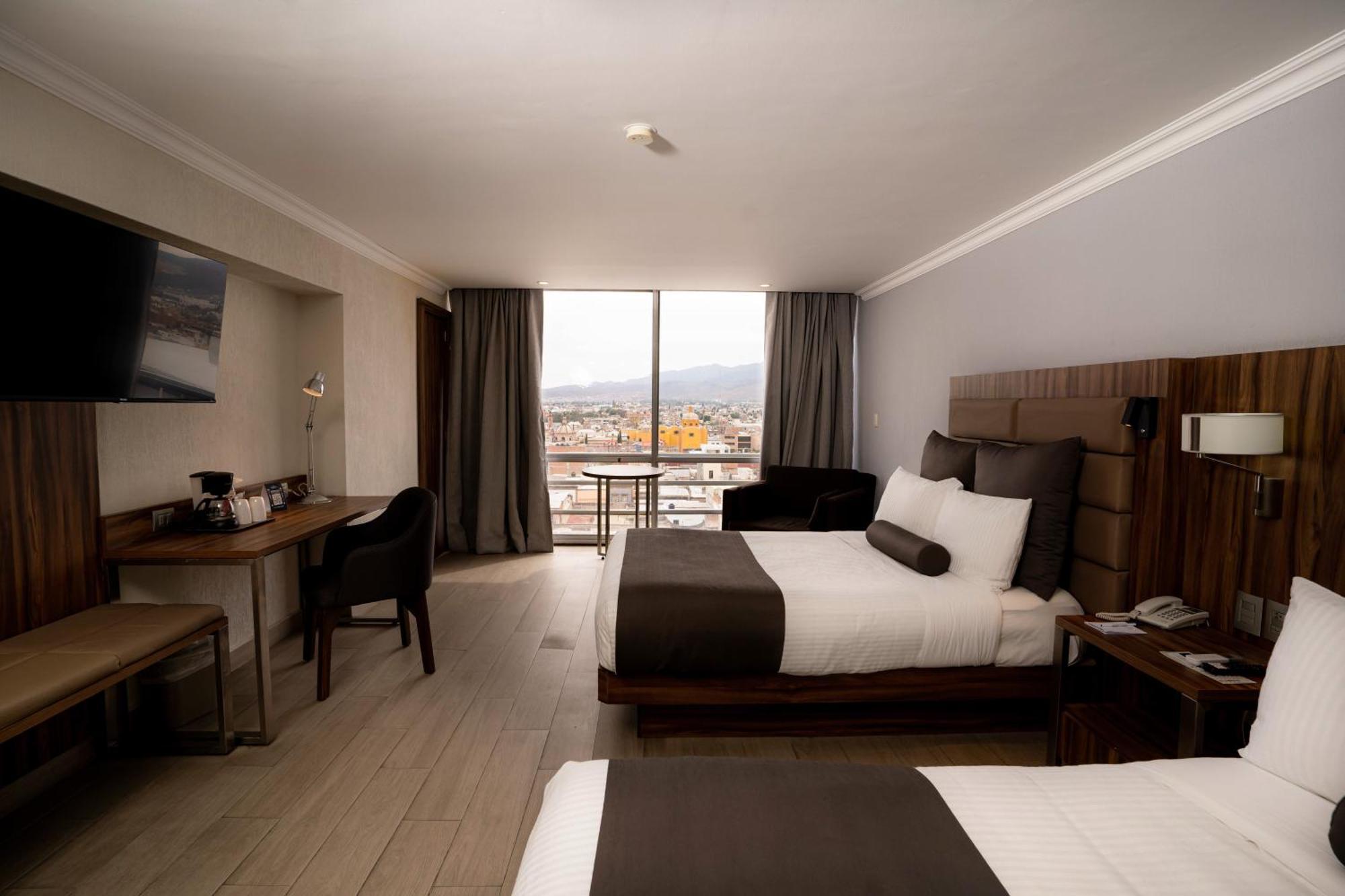 Panorama Hotel San Luis Potosi Bagian luar foto